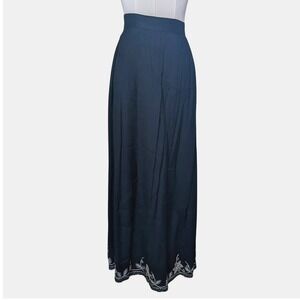 Sarah Elizabeth Black Embroidered Maxi Skirt – Rayon Boho Evening Skirt Size 8